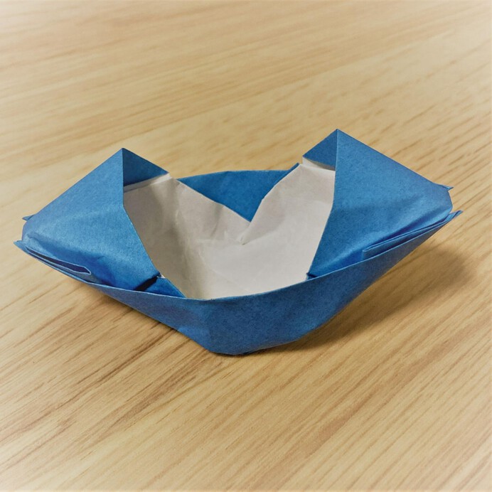 折り紙のモーターボート